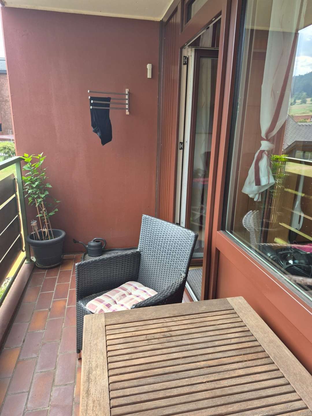 Balkon vermietete Wohnung 2